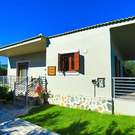 Jenny's House Apartamento Strongyli (Benitses)