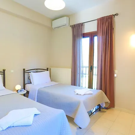 Jenny's House * Strongyli (Benitses)